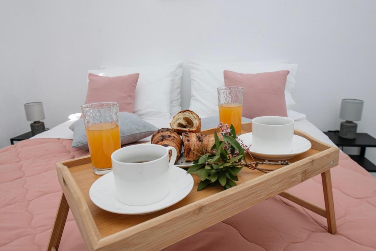 Ionian Luxury Apartments Perama  Esterno foto